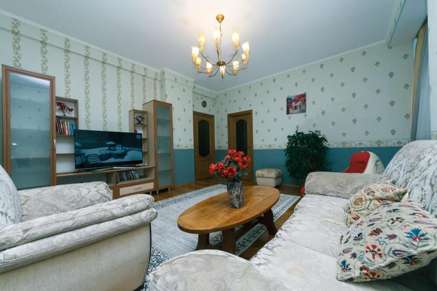 Three-Room Apartments At The Polytechnic Institute Kiev Exterior foto
